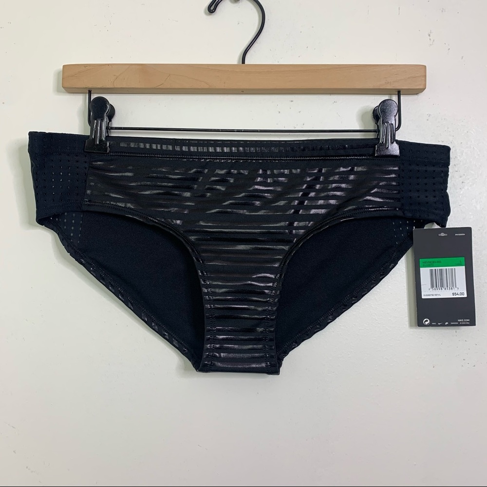 5/$25 black Nike swim bottom